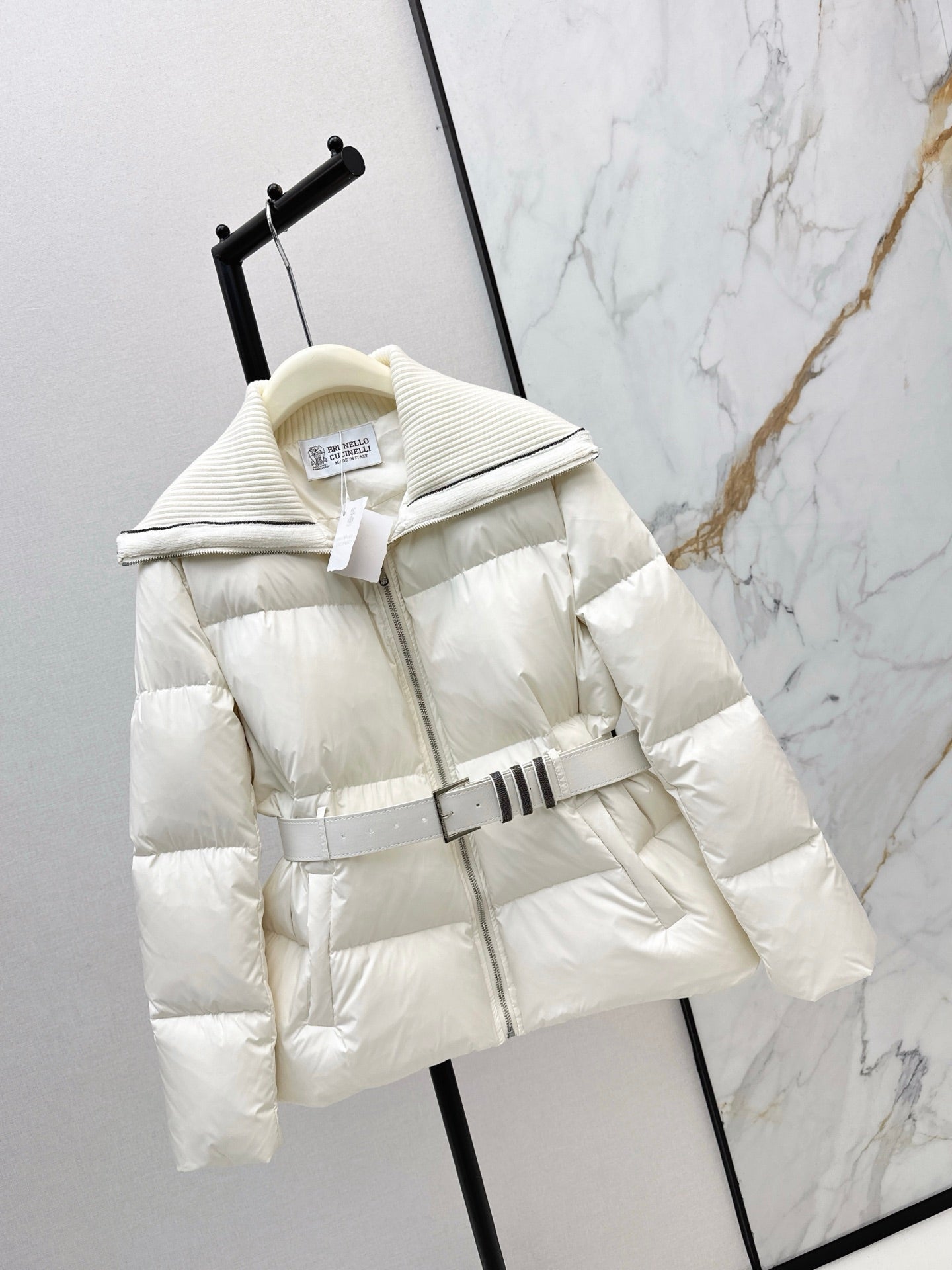 Brun 25fw down jacket