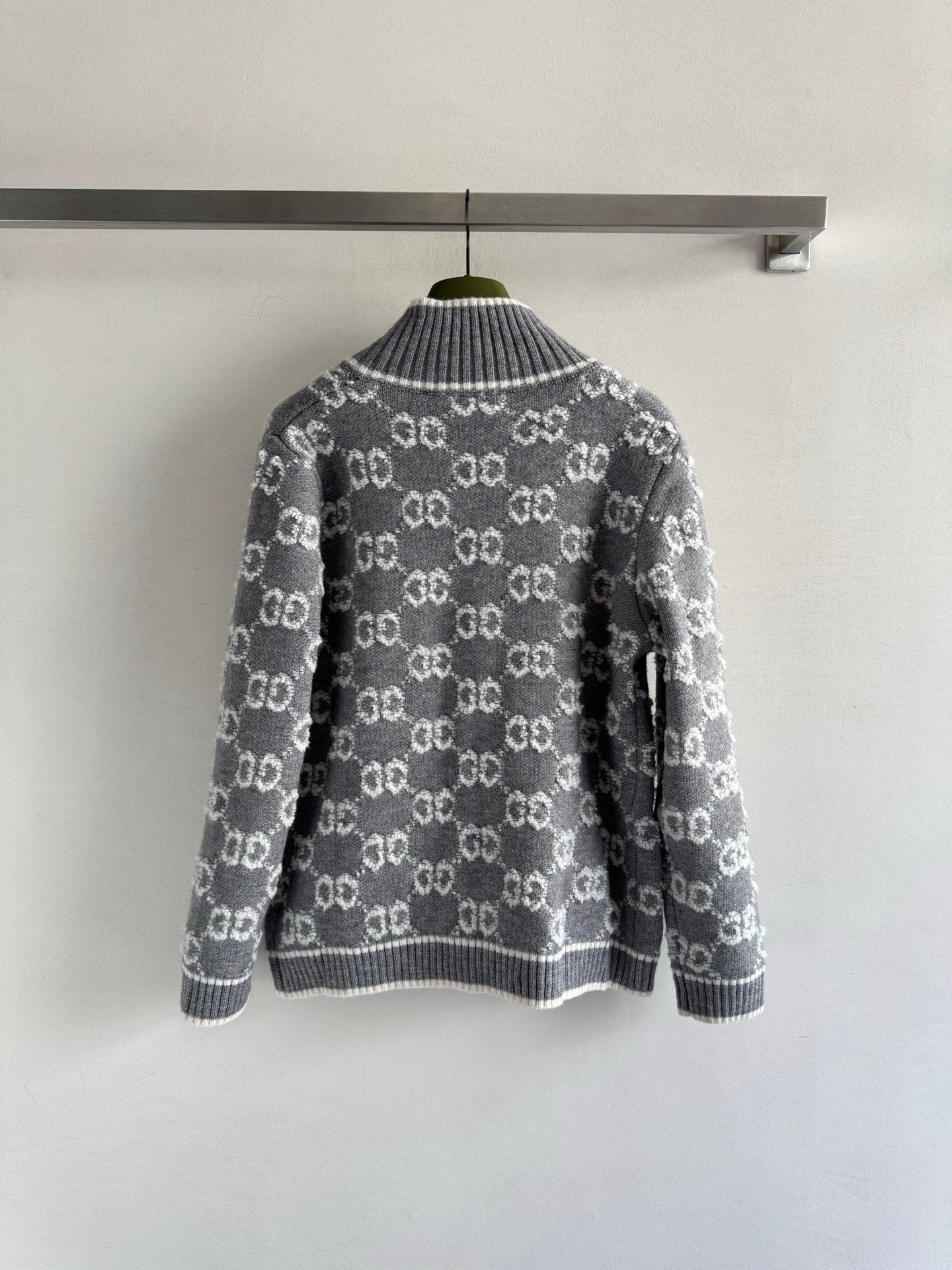 Guc 25fw jacquard cardigan