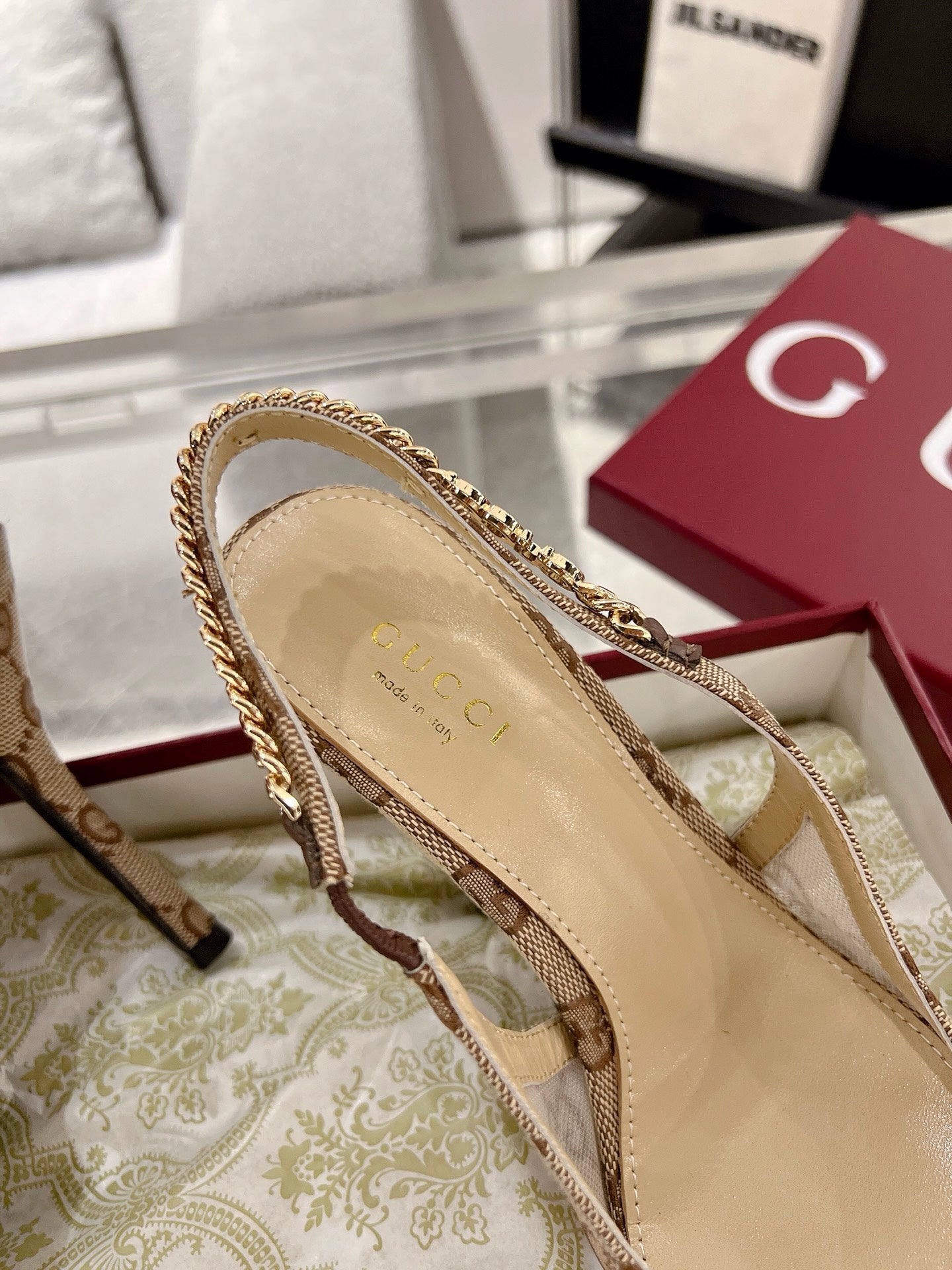 Gucc 25fw slingback heels