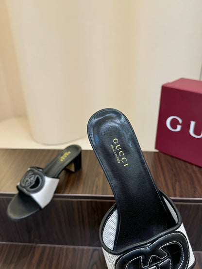 Gucc 25fw slide sandals