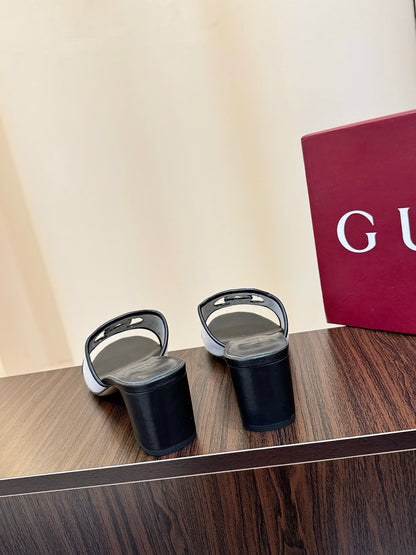 Gucc 25fw slide sandals