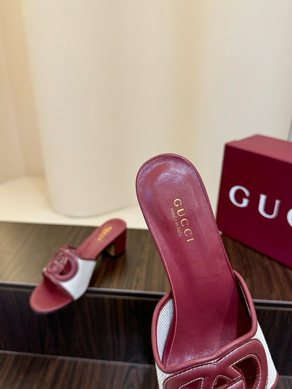 Gucc 25fw slide sandals