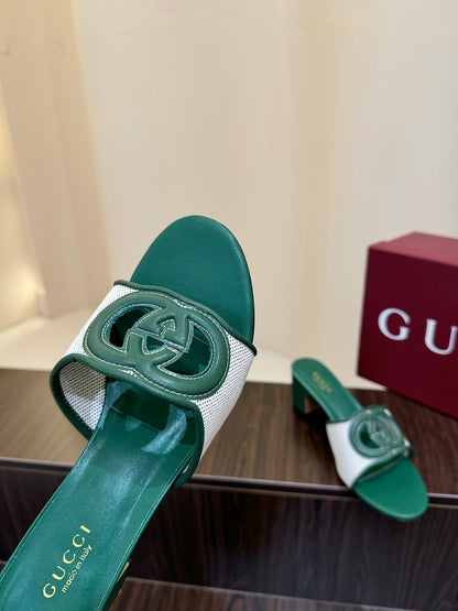Gucc 25fw slide sandals