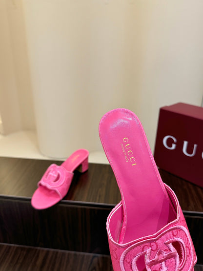 Gucc 25fw slide sandals