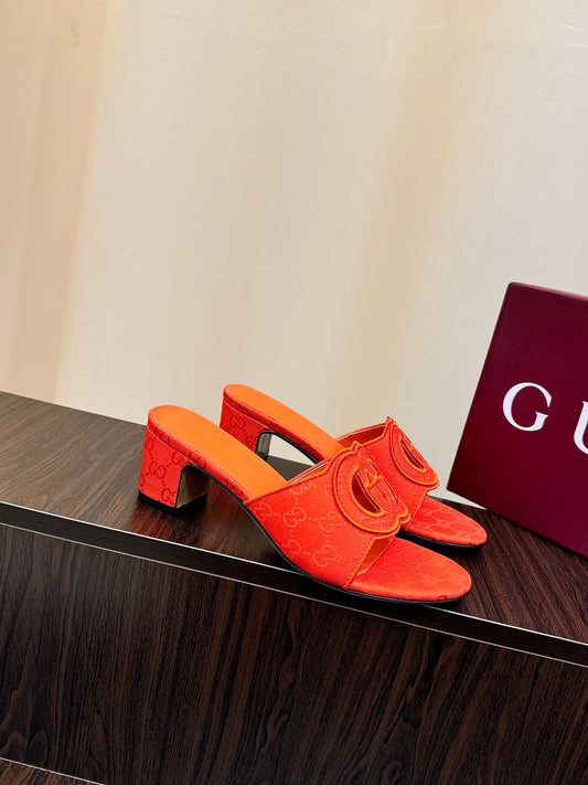 Gucc 25fw slide sandals