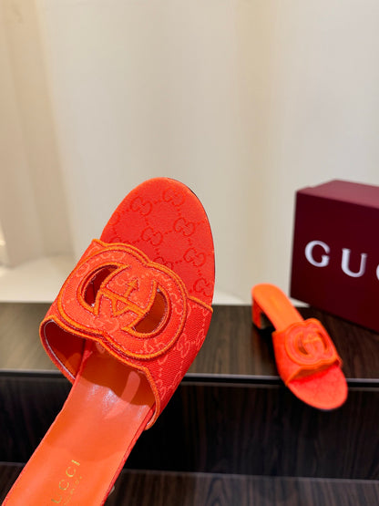 Gucc 25fw slide sandals