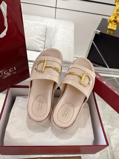 Gucc 25fw thick slippers