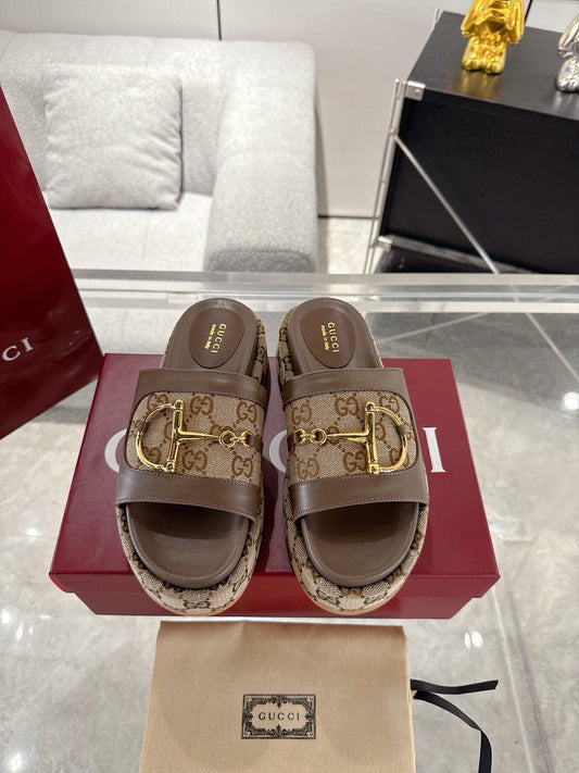 Gucc 25fw thick slippers