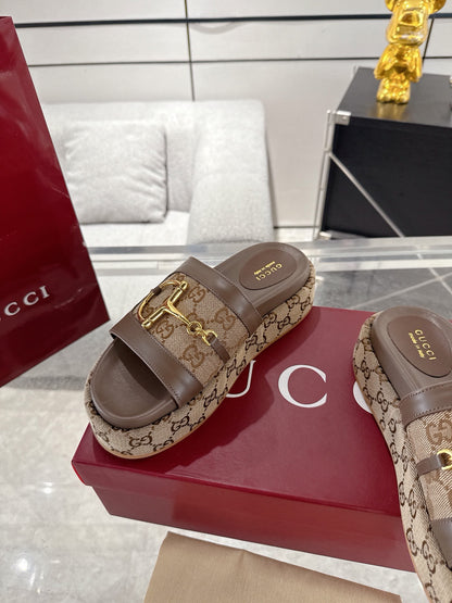 Gucc 25fw thick slippers
