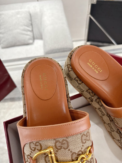 Gucc 25fw thick slippers
