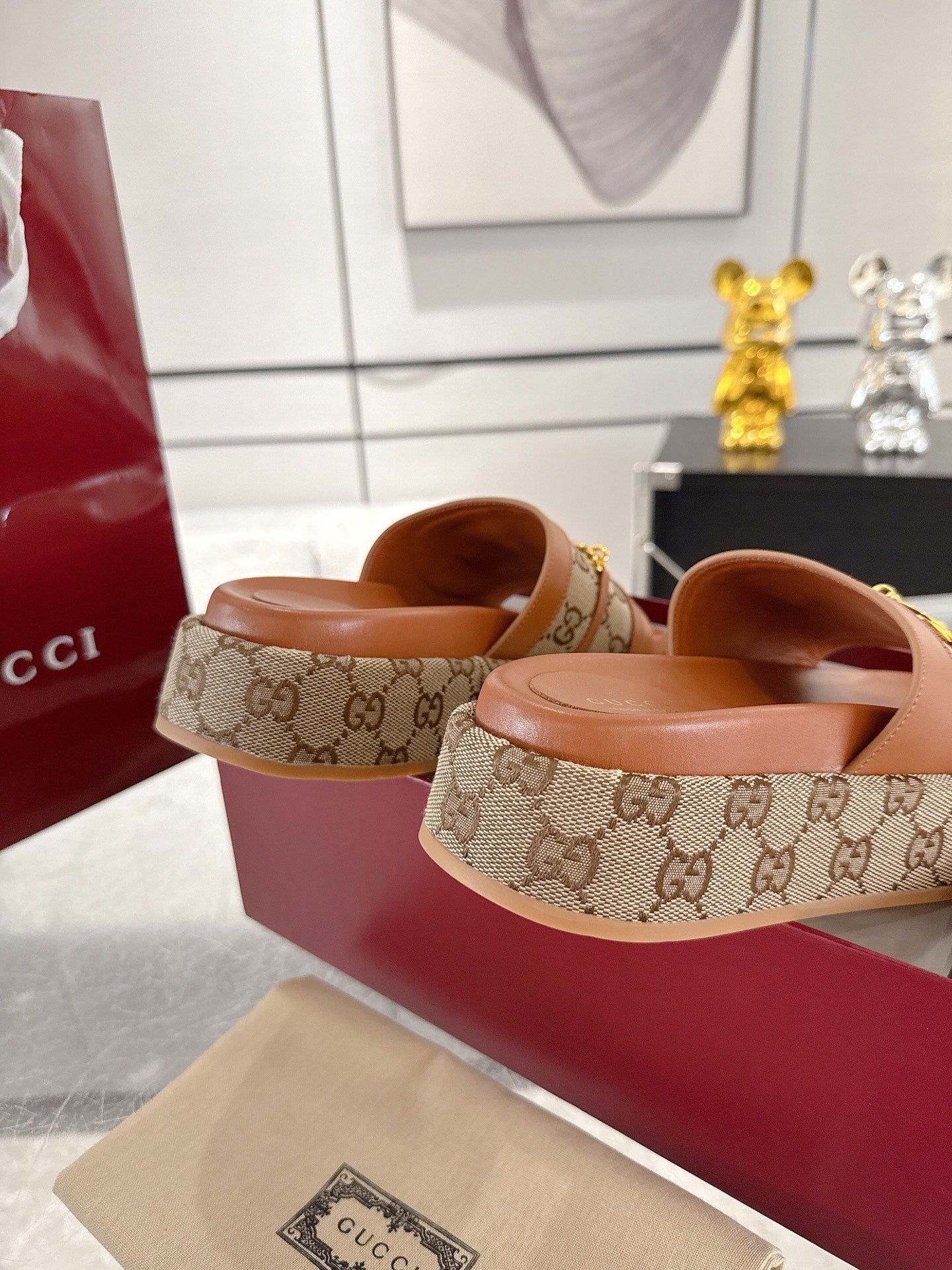 Gucc 25fw thick slippers