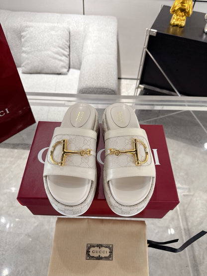 Gucc 25fw thick slippers