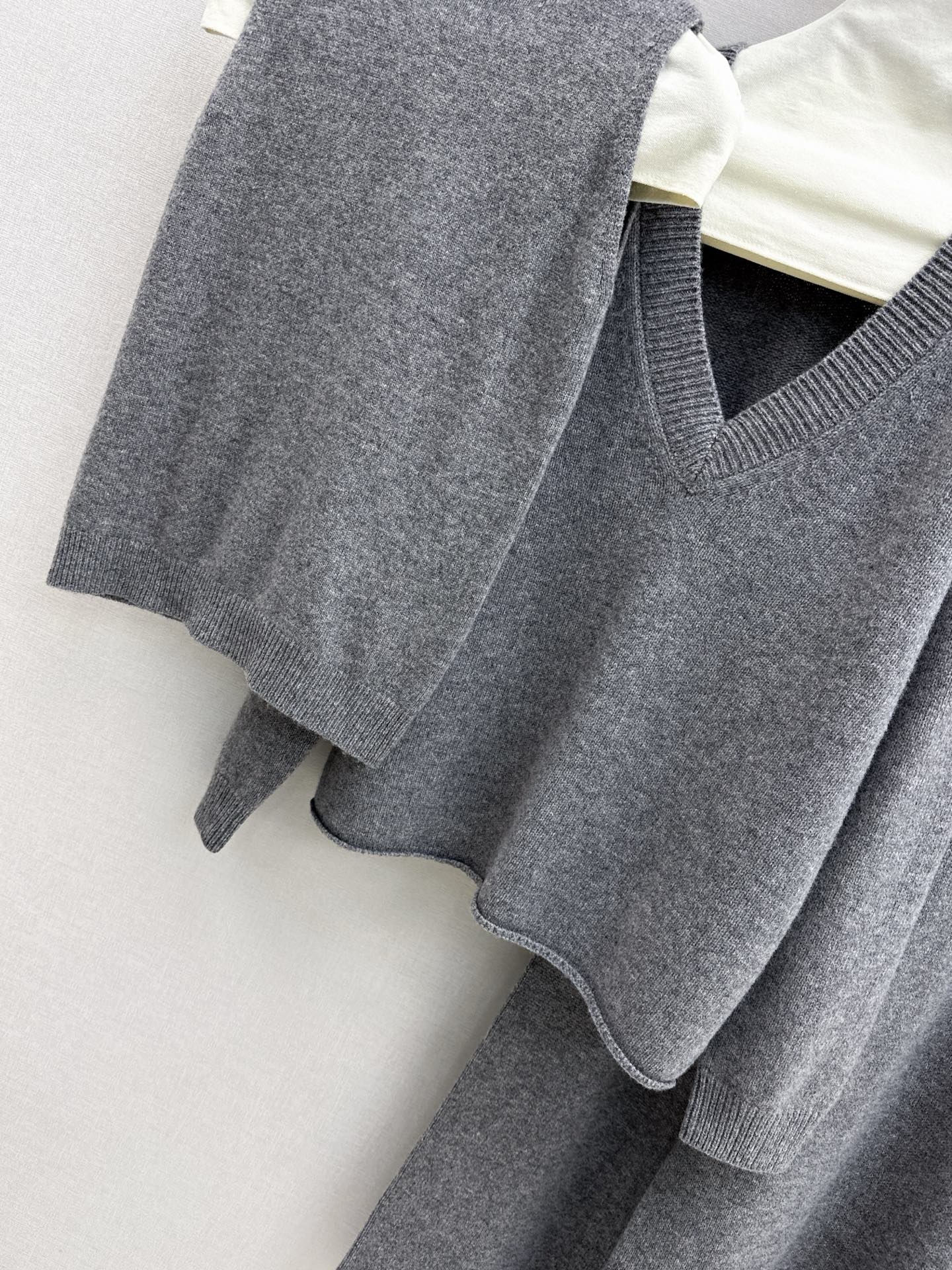 Brun 25fw knit suit sleeveless vest+sweater+pants set