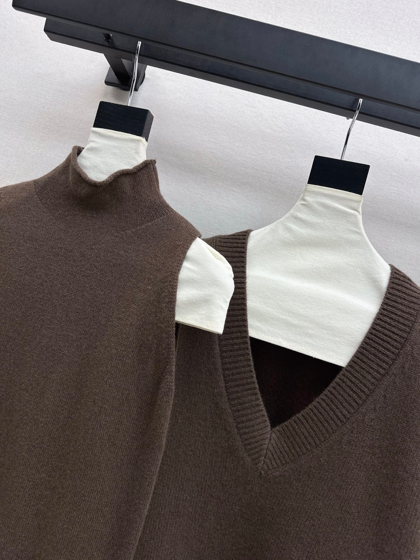 Brun 25fw knit suit sleeveless vest+sweater+pants set