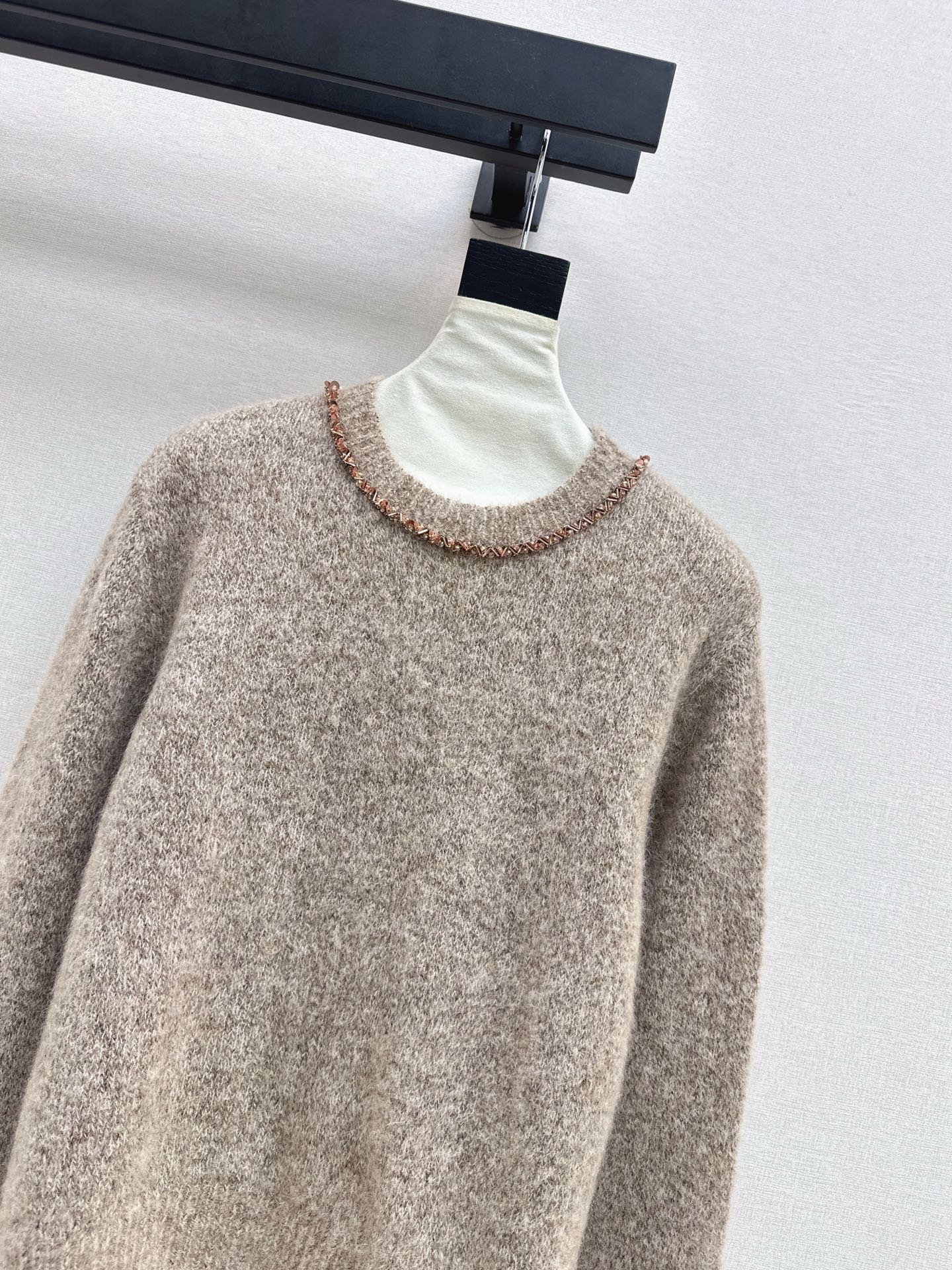 CD 25fw beading sweater