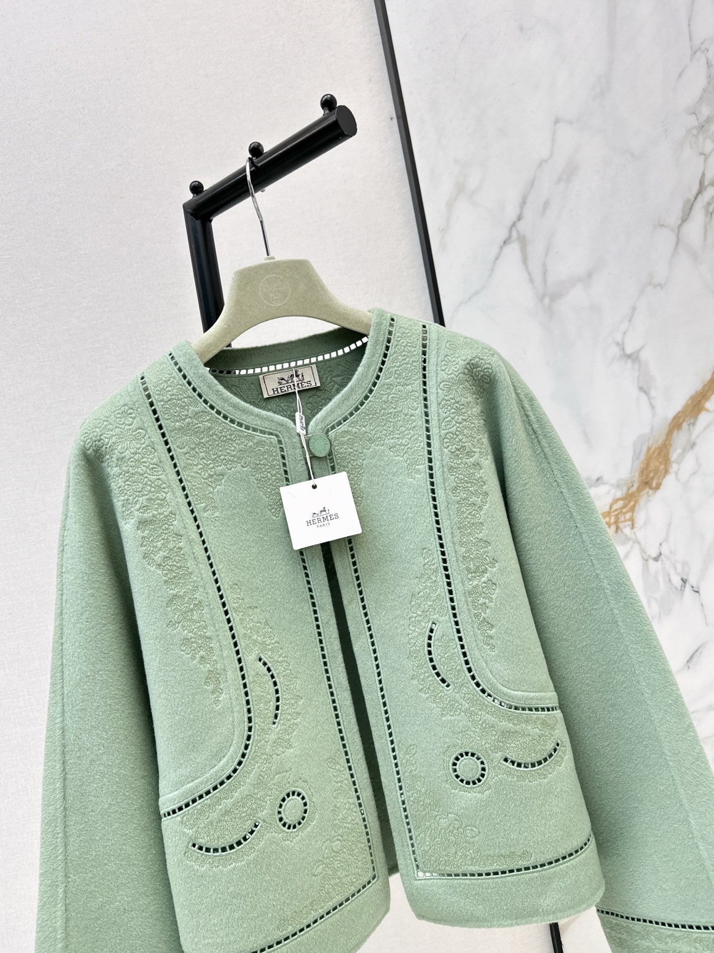 Herm 25fw embroidery jacket