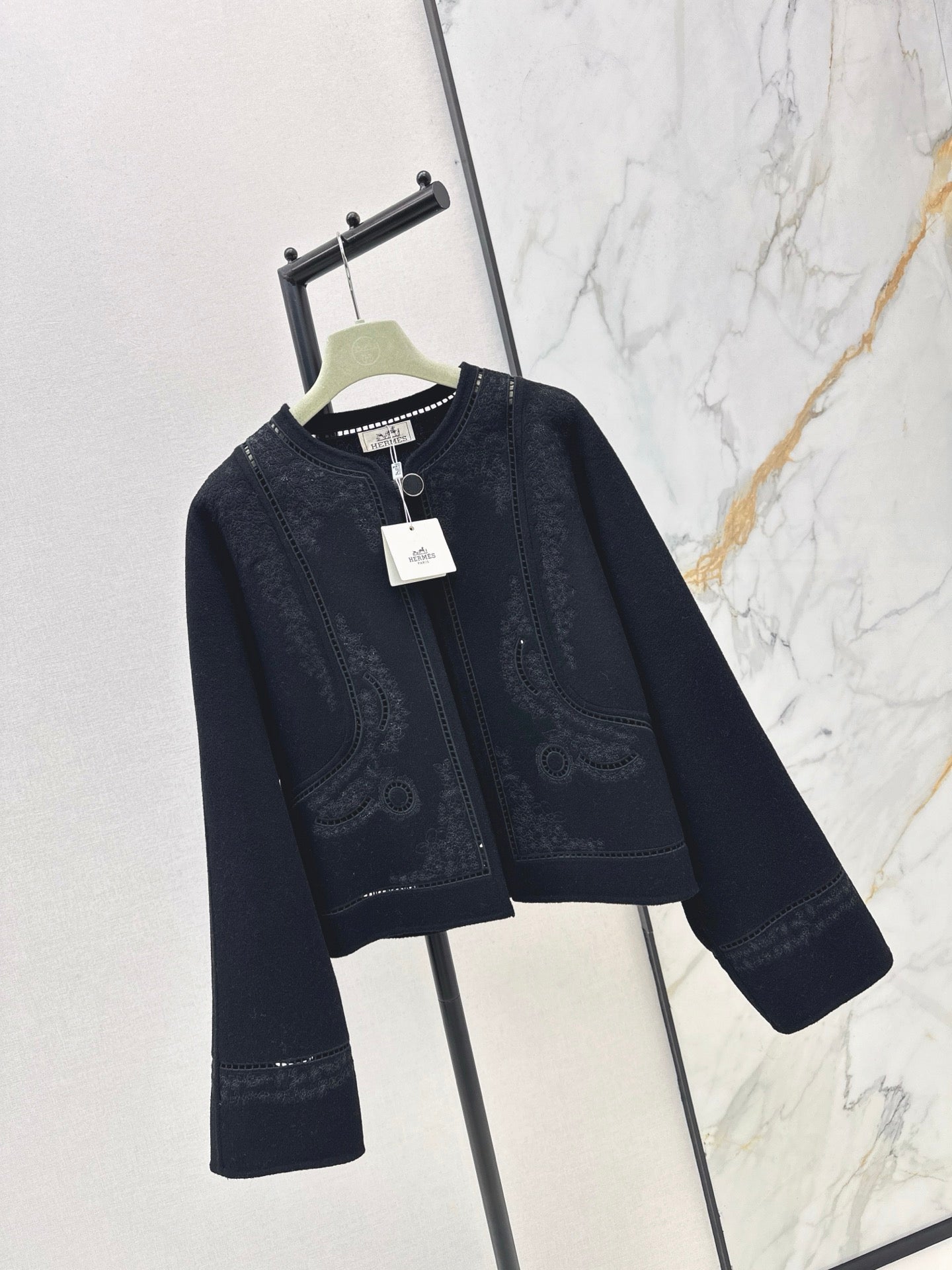 Herm 25fw embroidery jacket