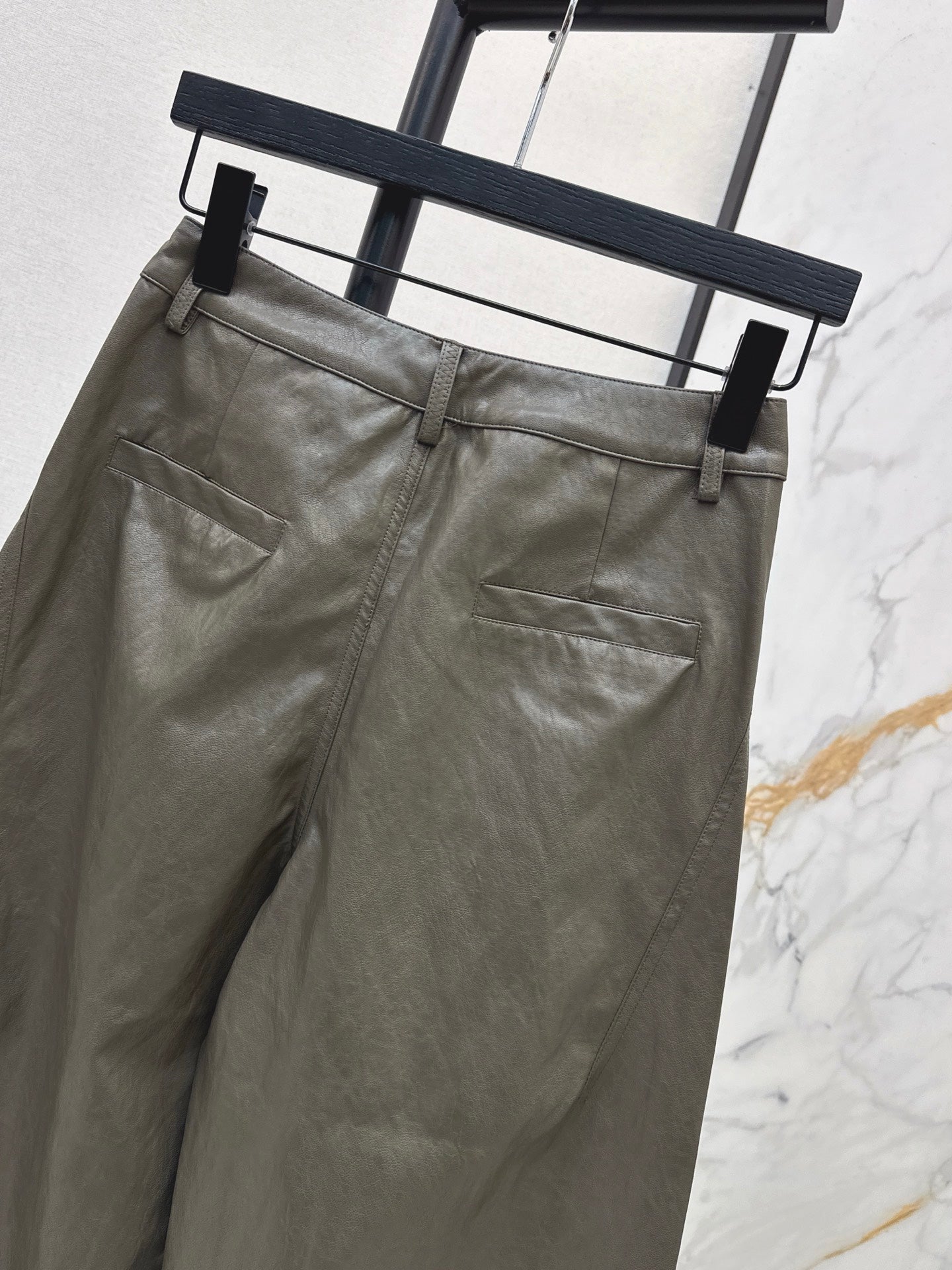 Row 25fw leather pants