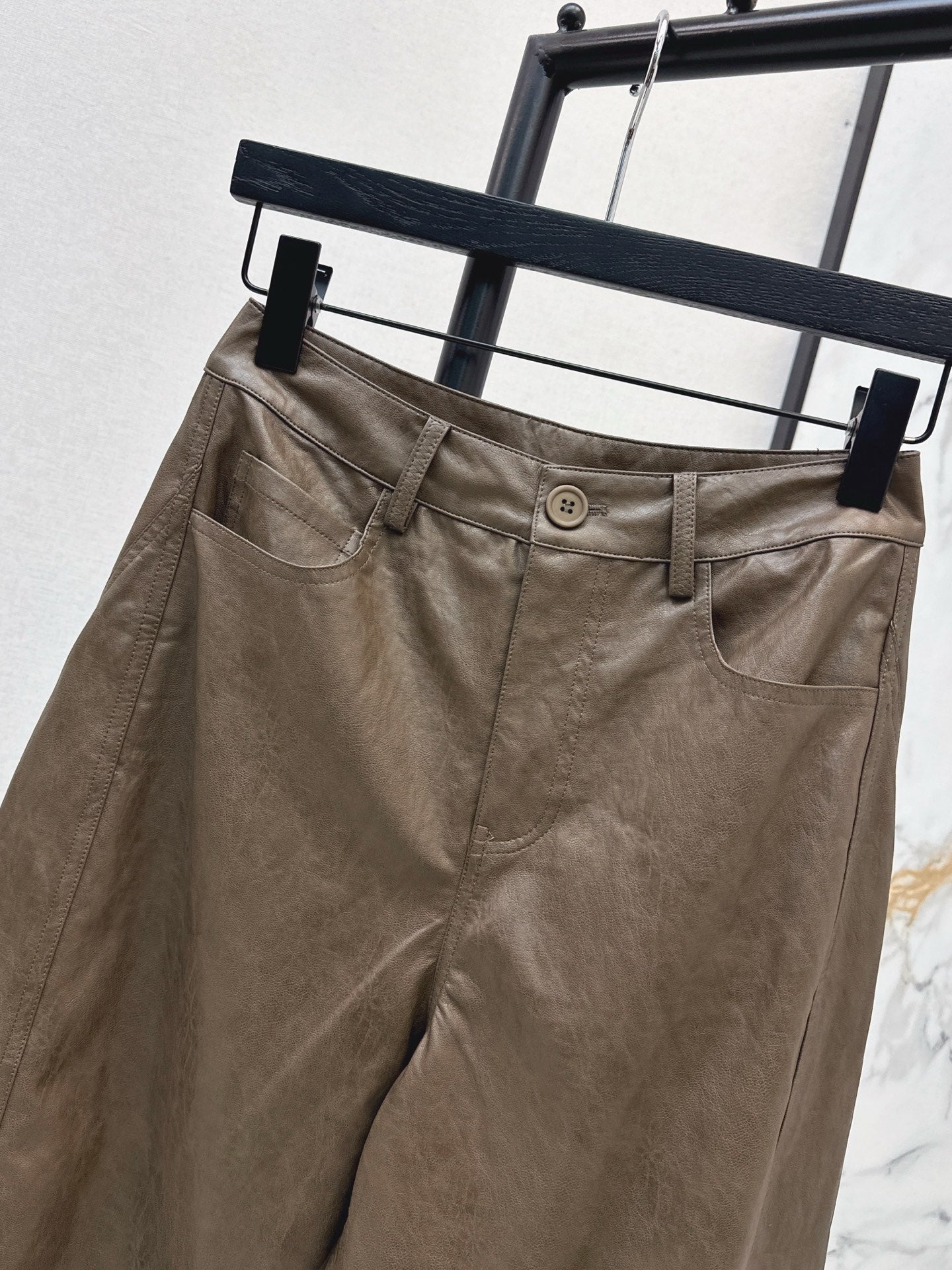 Row 25fw leather pants