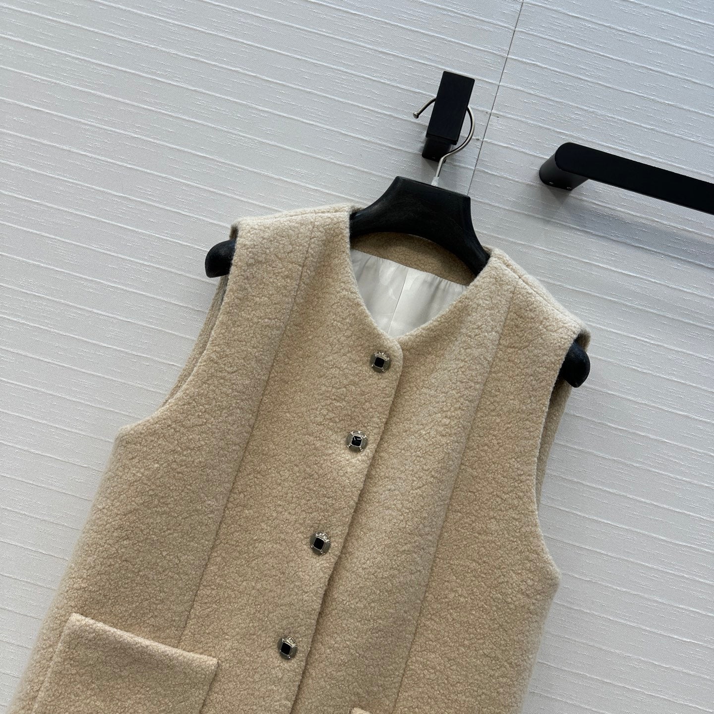 Chan 25fw woolen vest