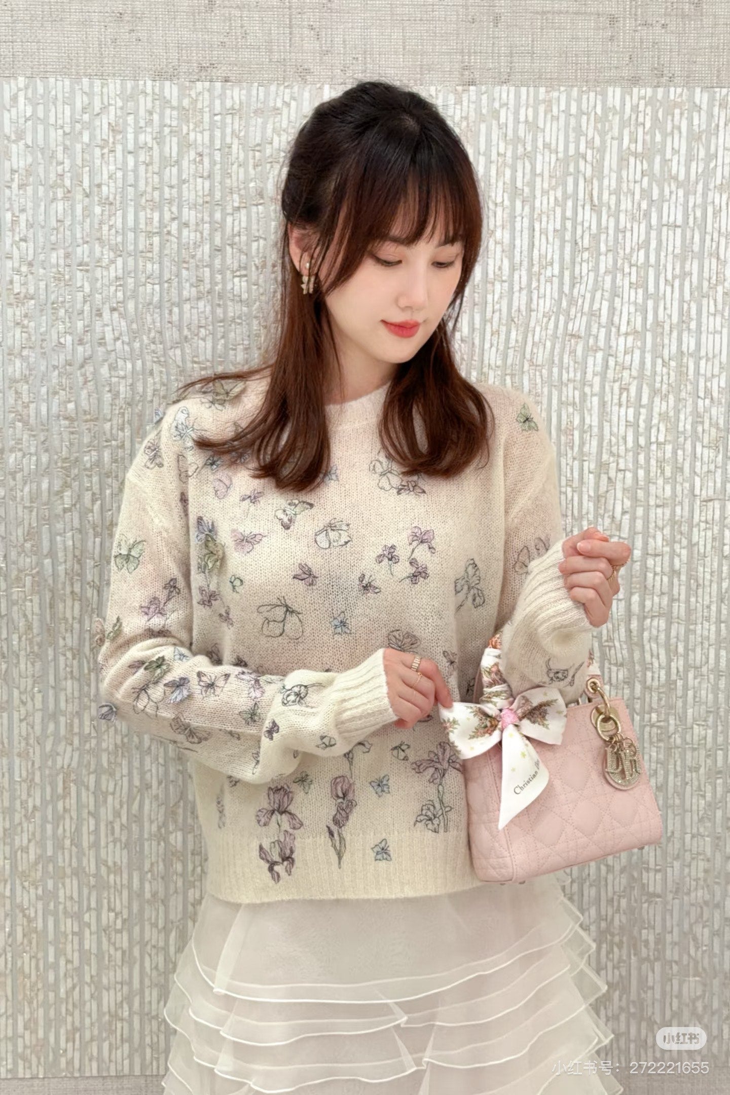CD 25fw embroidery knitwear