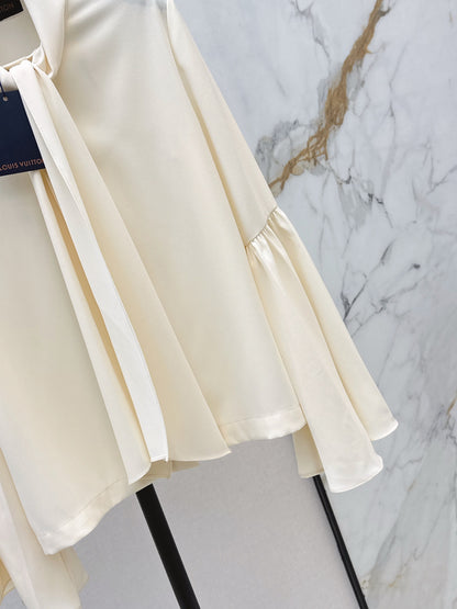 Louis 25fw ribbon flare sleeve shirt