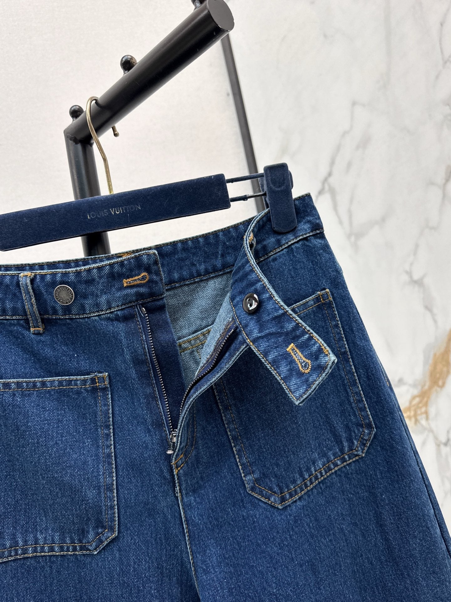 Louis 25fw vintage jeans