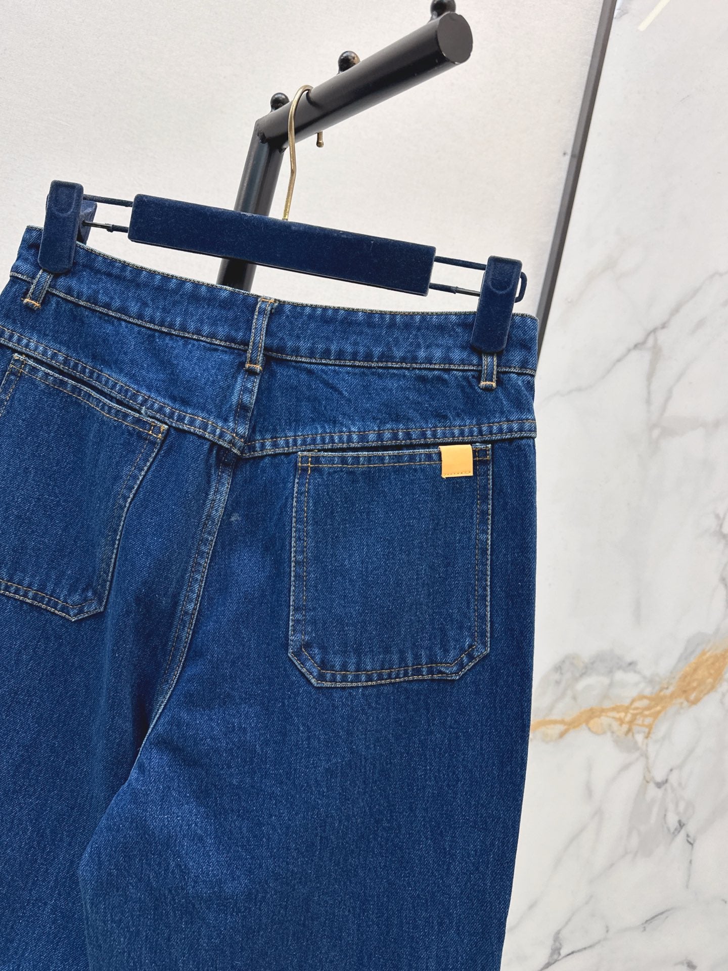 Louis 25fw vintage jeans