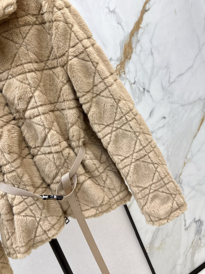 CD 25fw faux fur jacket