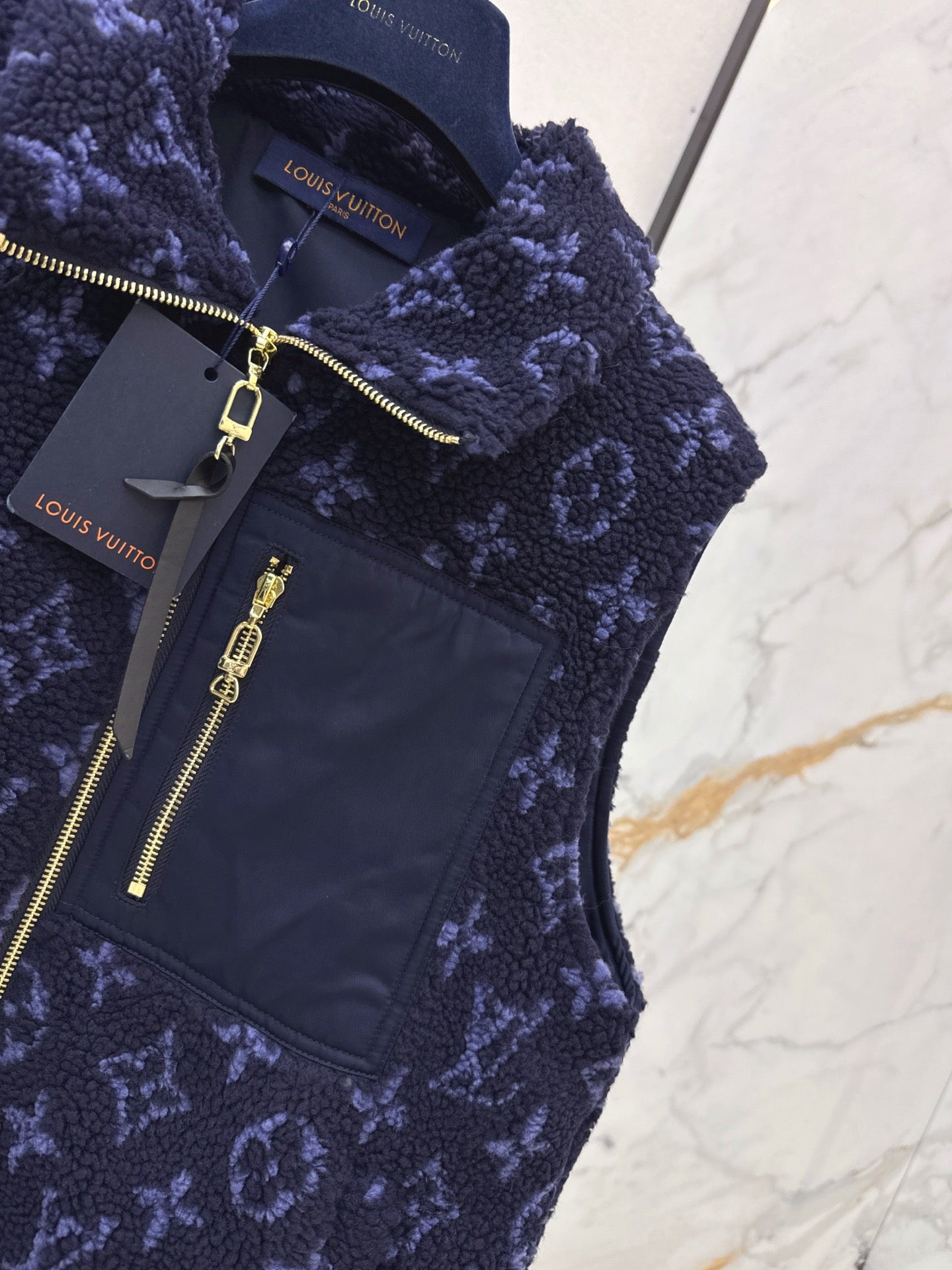 Louis 25fw vest jacket