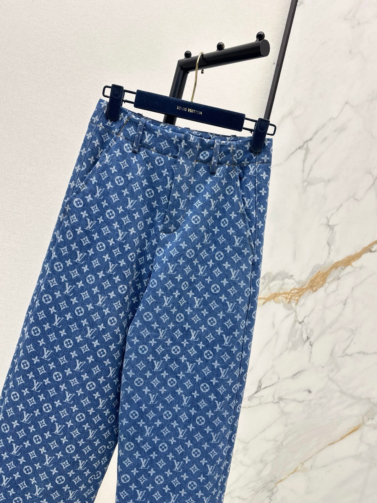 Louis 25fw denim pants