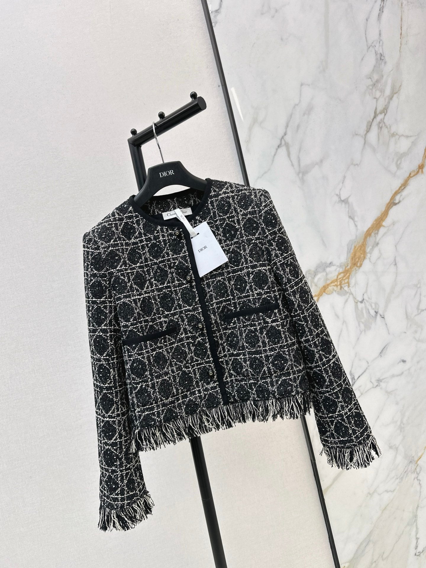 CD 25fw fringe jacket