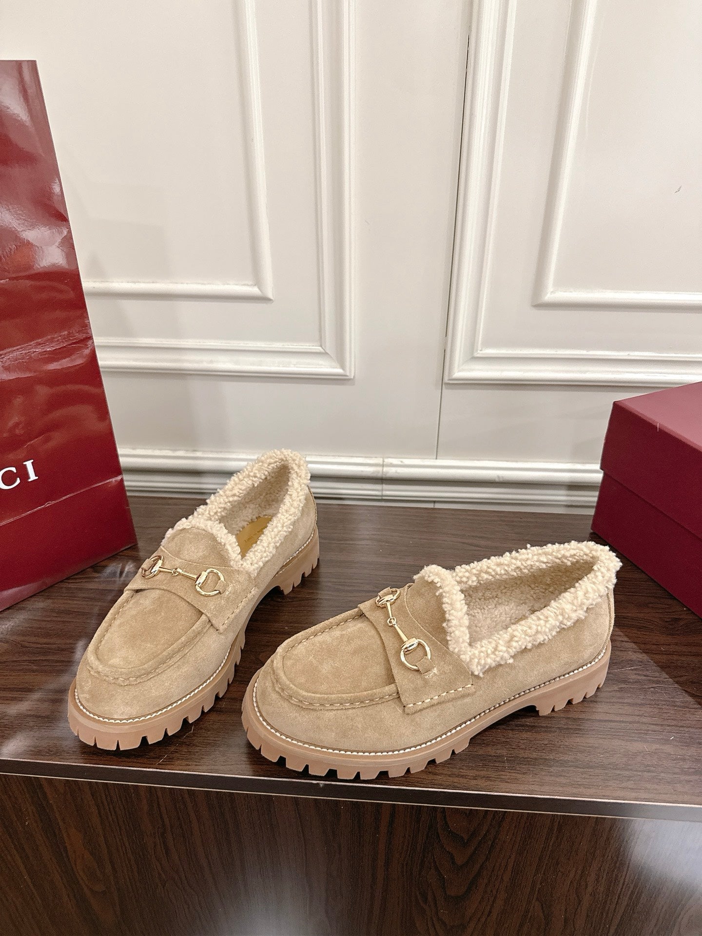 Gucc 25fw loafers shoes