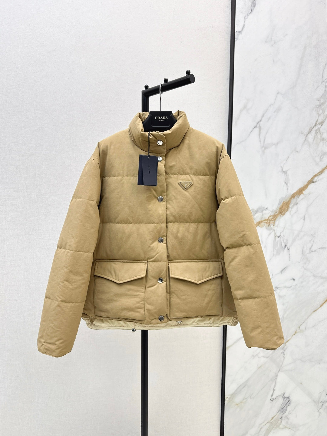 Pra 25fw down jacket
