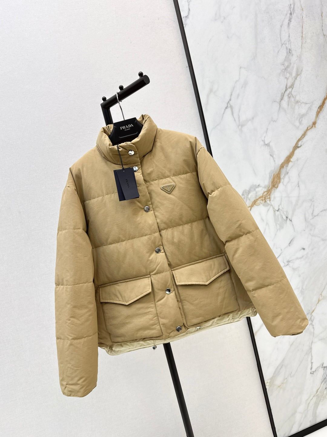 Pra 25fw down jacket