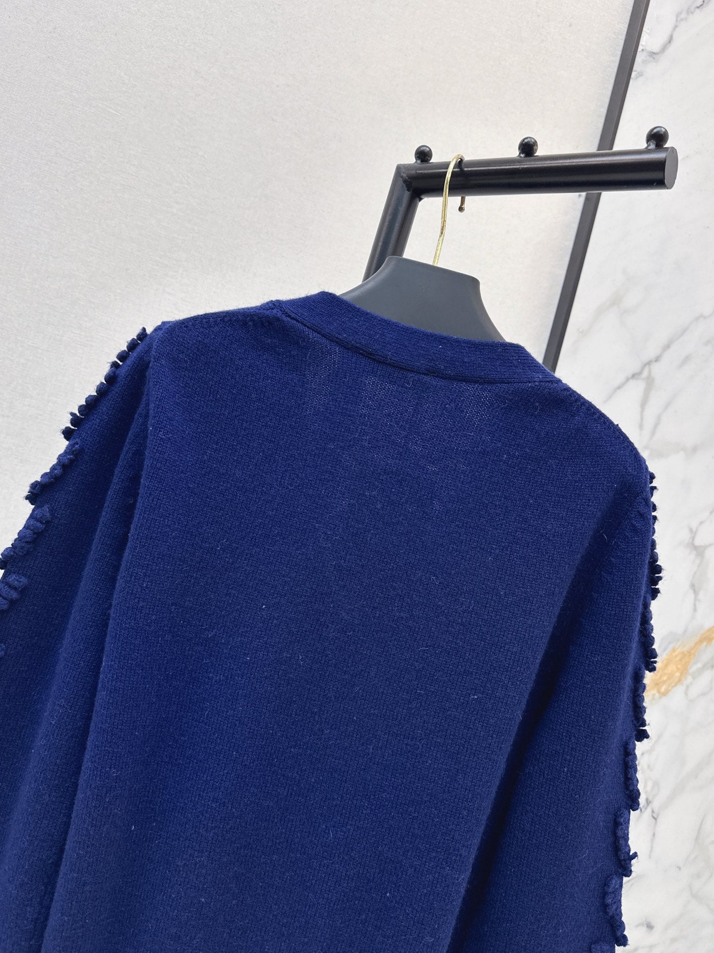 Valen 25fw knitted cardigan