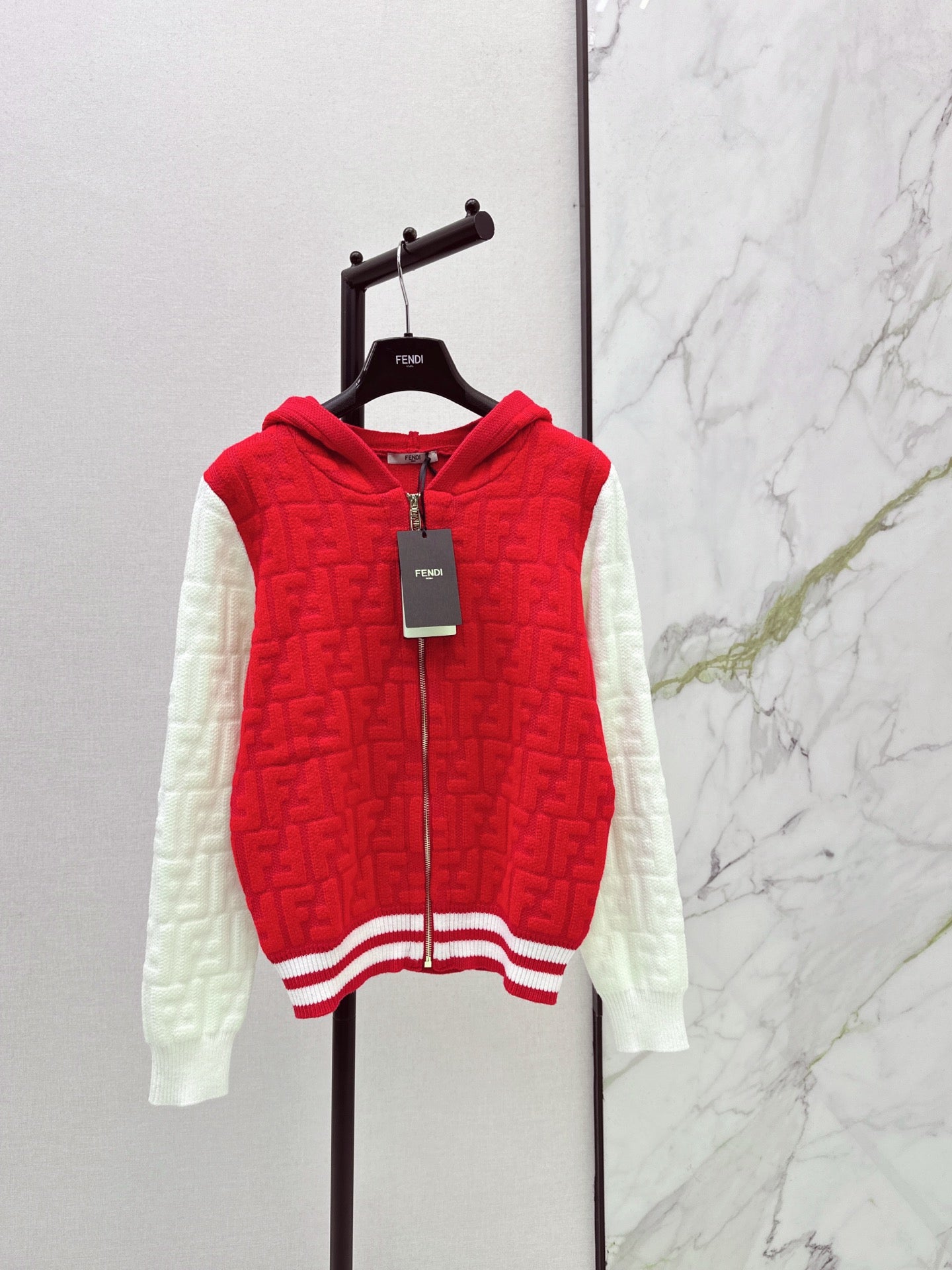 Fend 25fw hooded cardigan