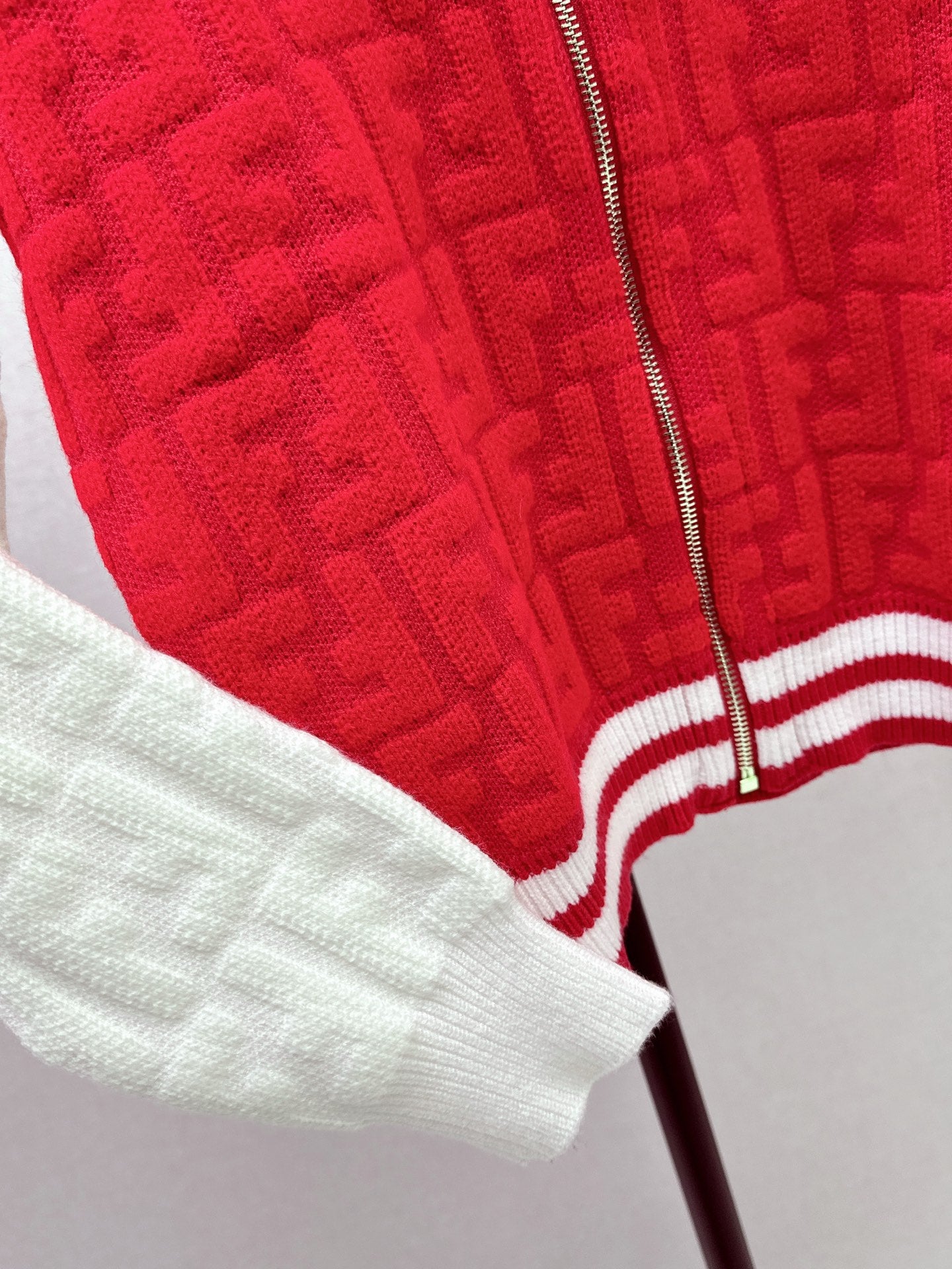 Fend 25fw hooded cardigan