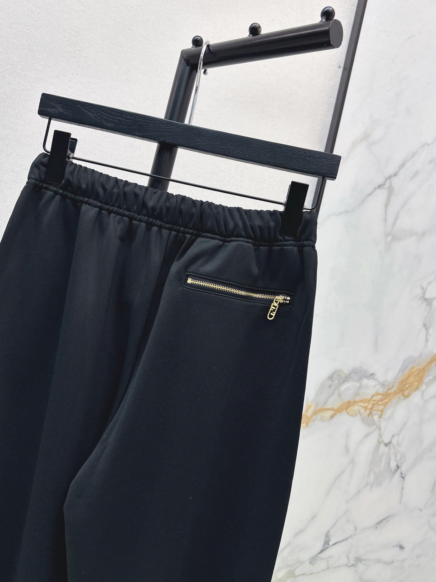 Fend 25fw chinos causal pants