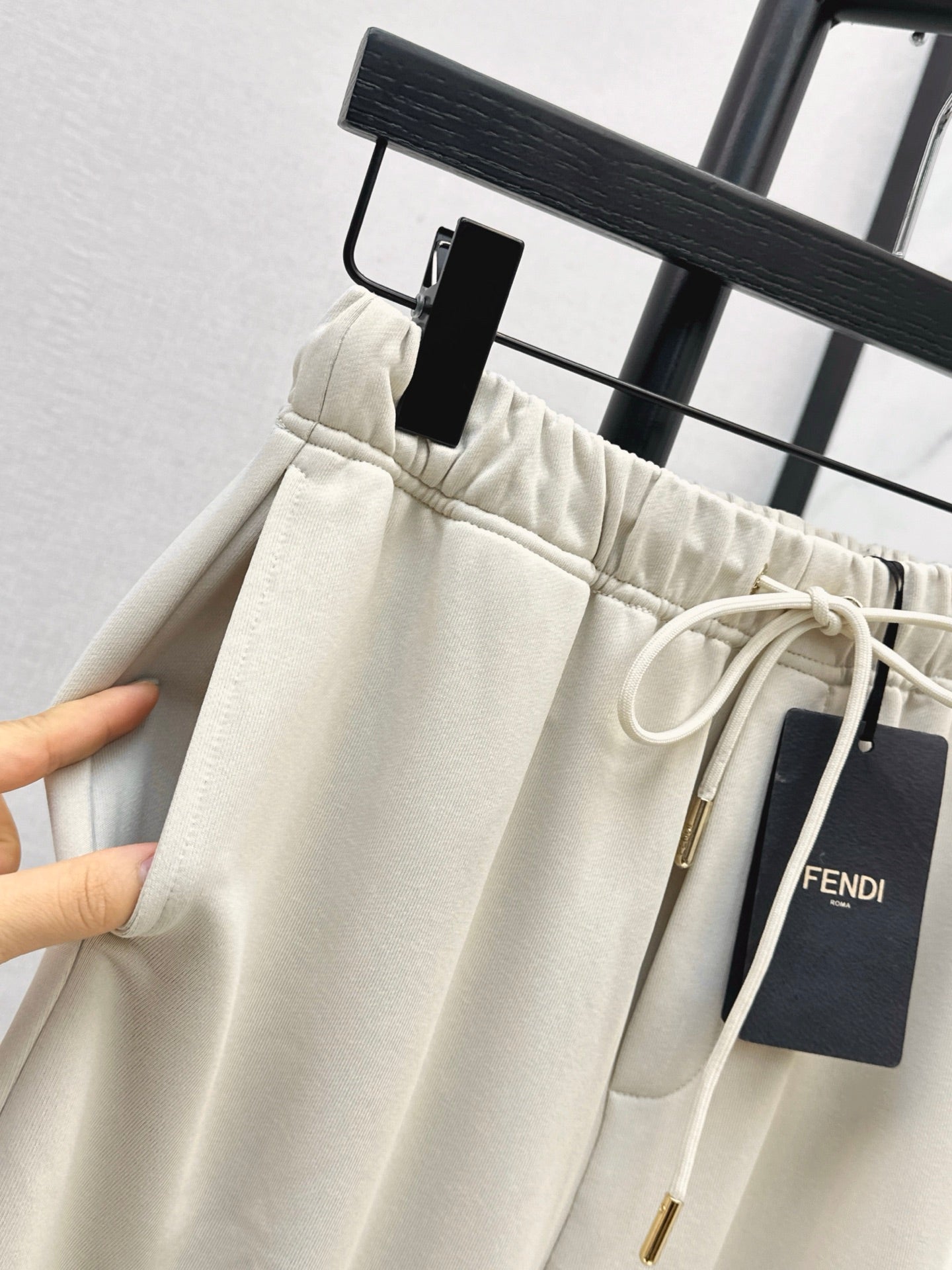 Fend 25fw chinos causal pants