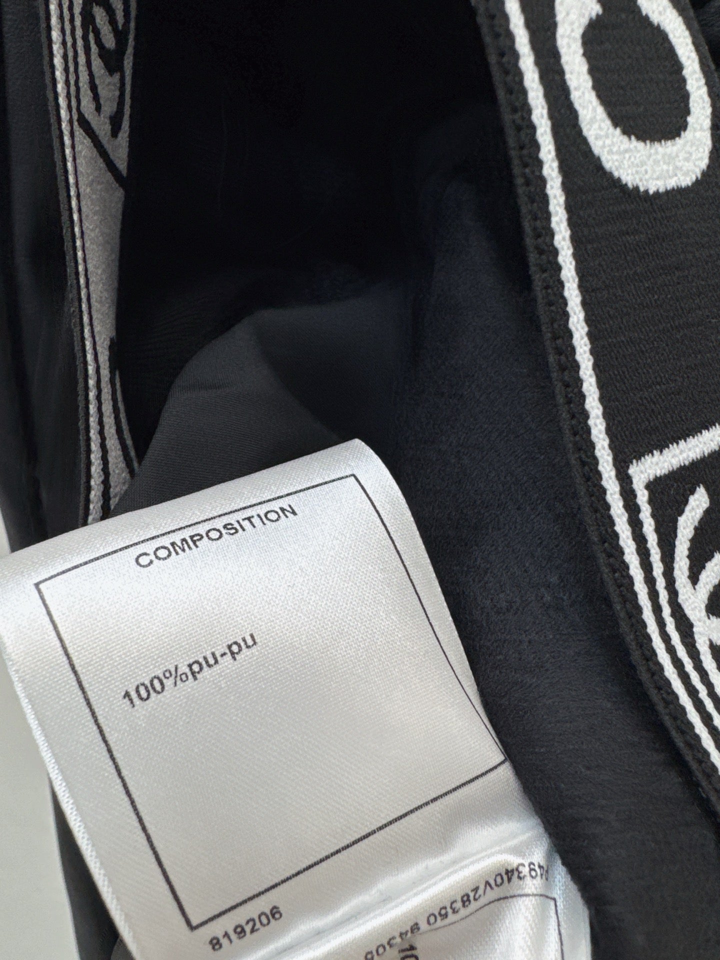 Chan 25fw pu straight pants