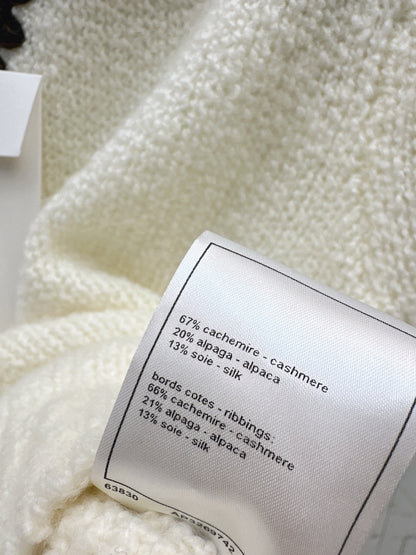 Chan 25fw knit sweater