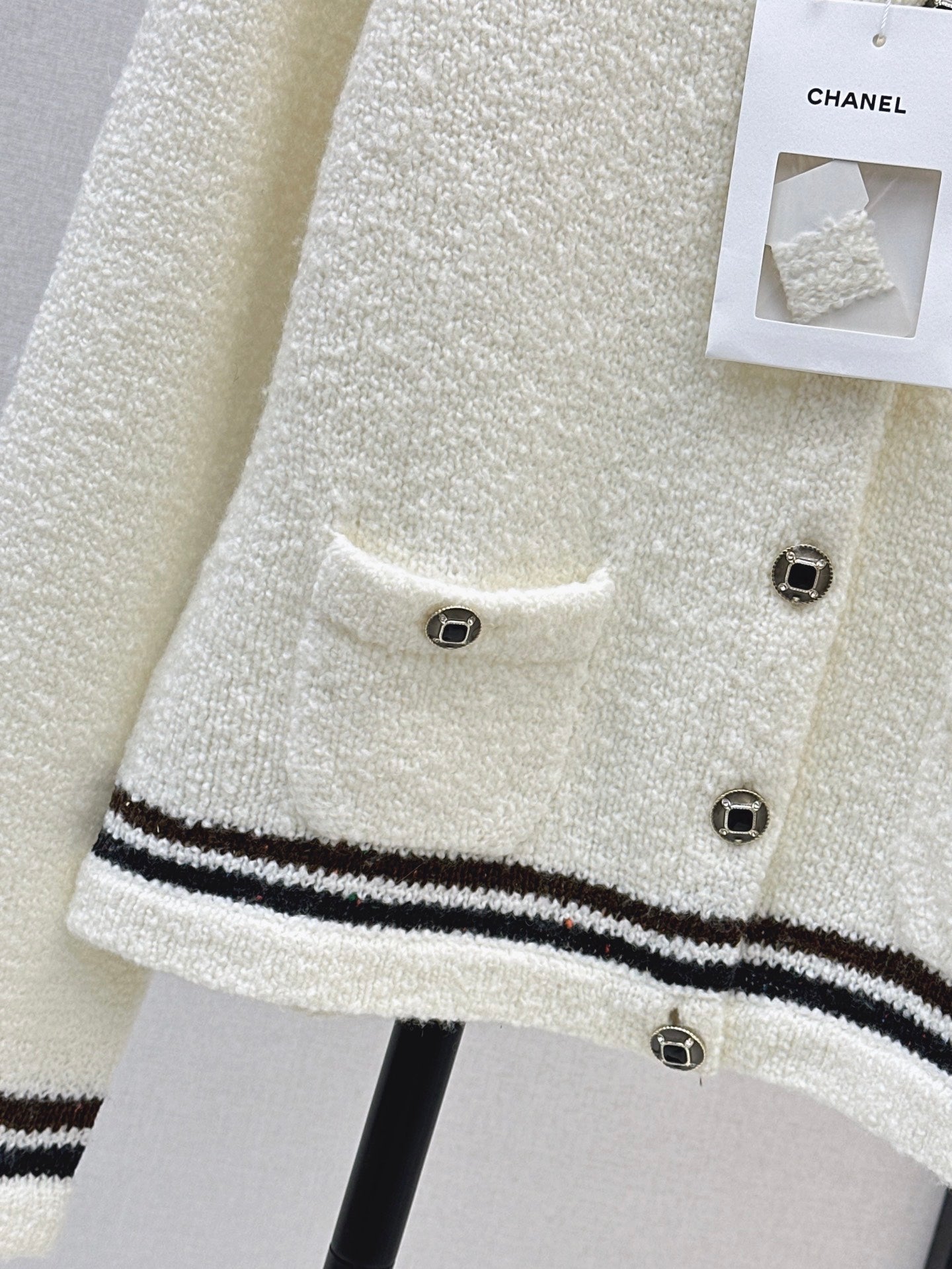 Chan 25fw cardigan