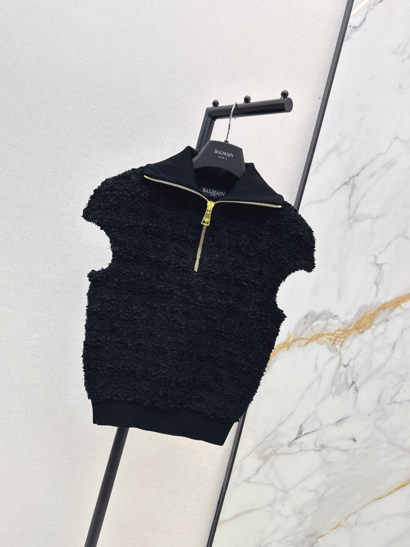Balm 25fw sleeveless knitwear