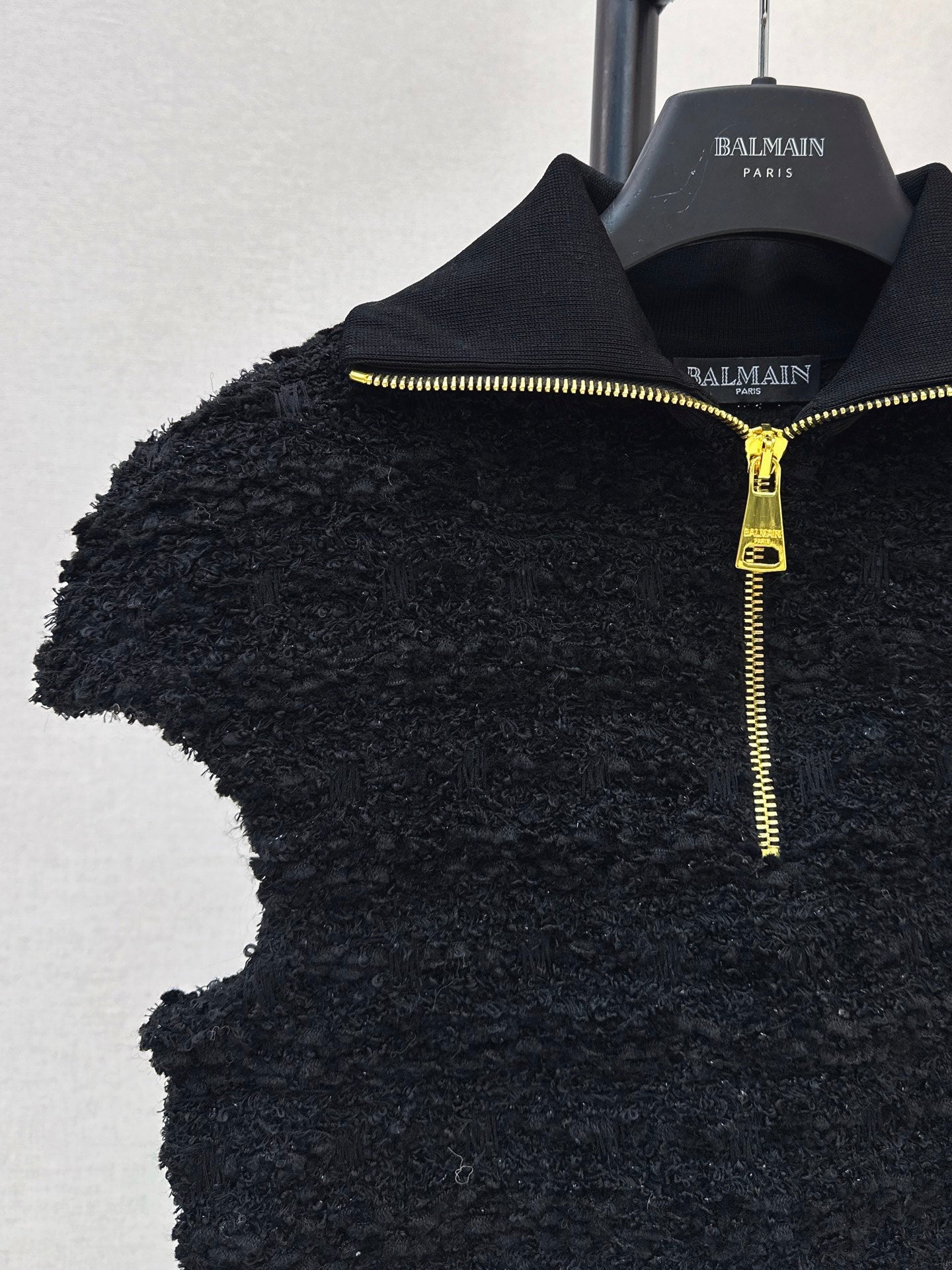 Balm 25fw sleeveless knitwear