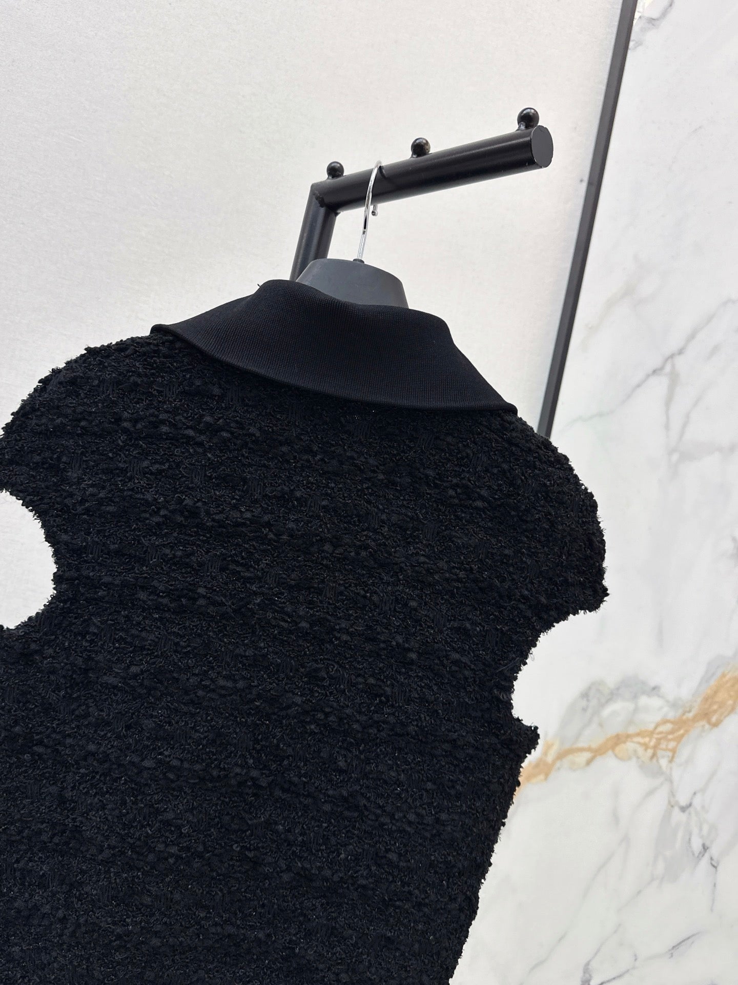 Balm 25fw sleeveless knitwear