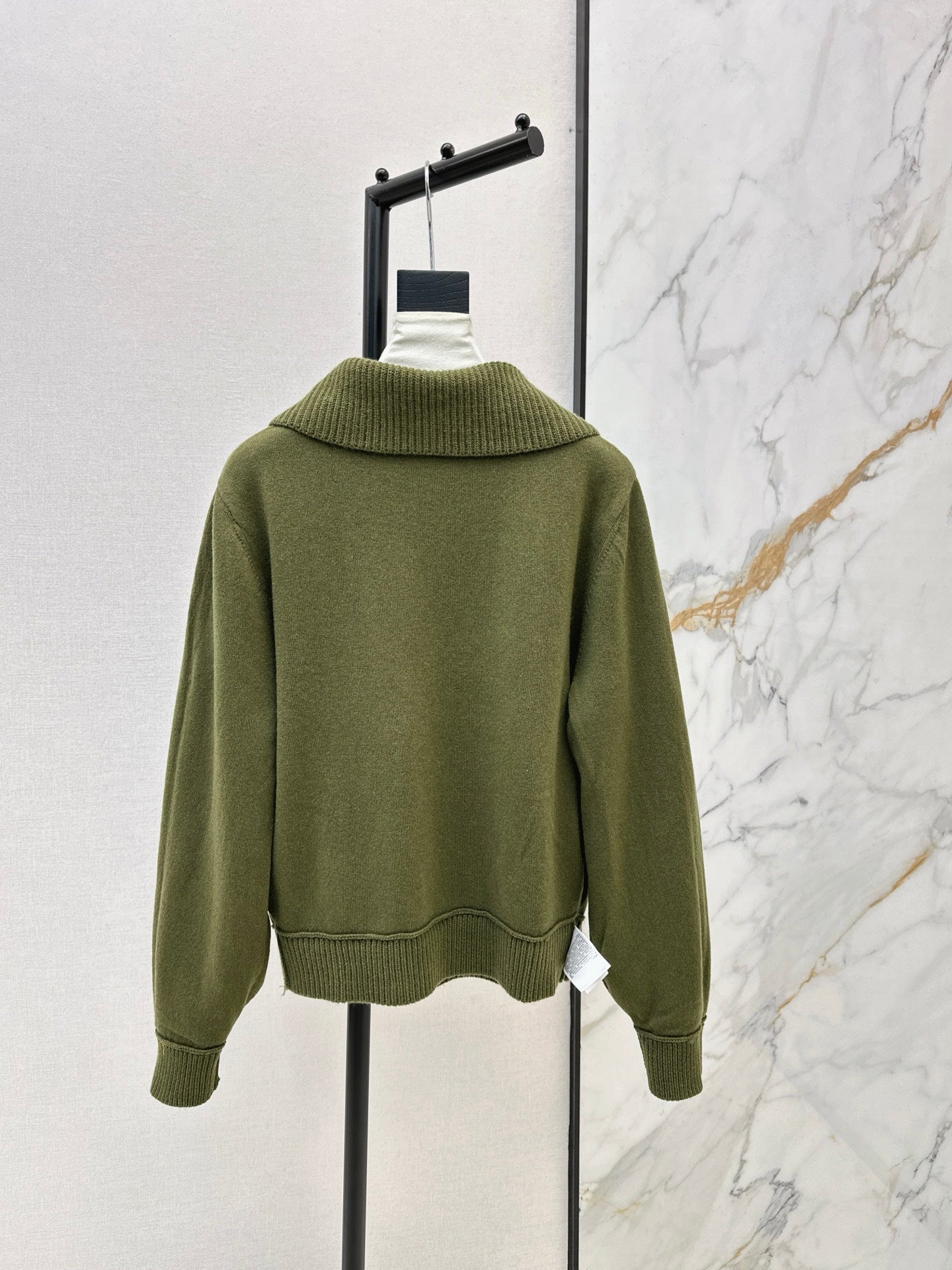 Loro 25fw reversible jacquard knit cardigan