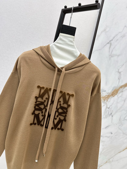 Max 25fw hooded sweater