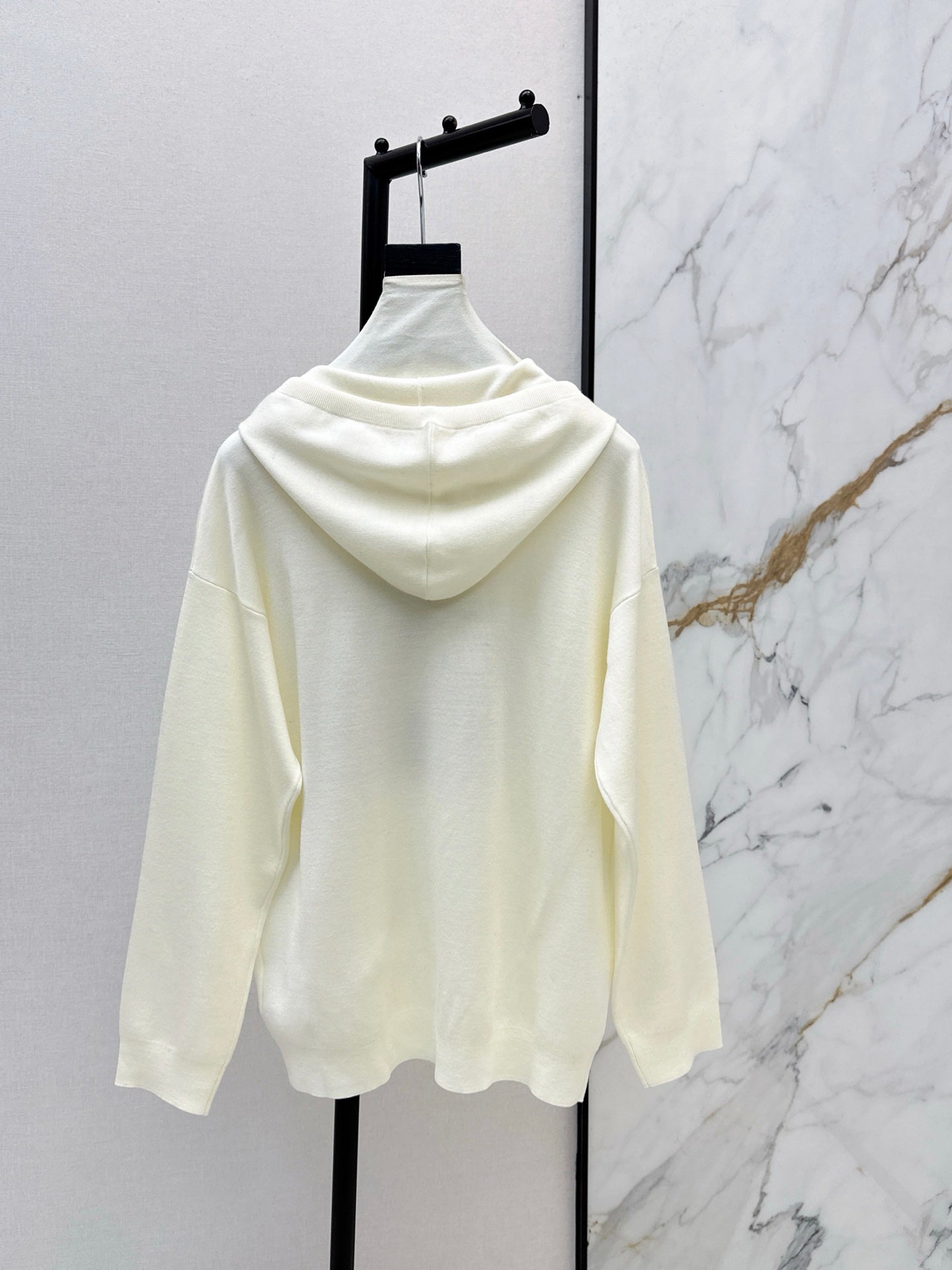 Max 25fw hooded sweater