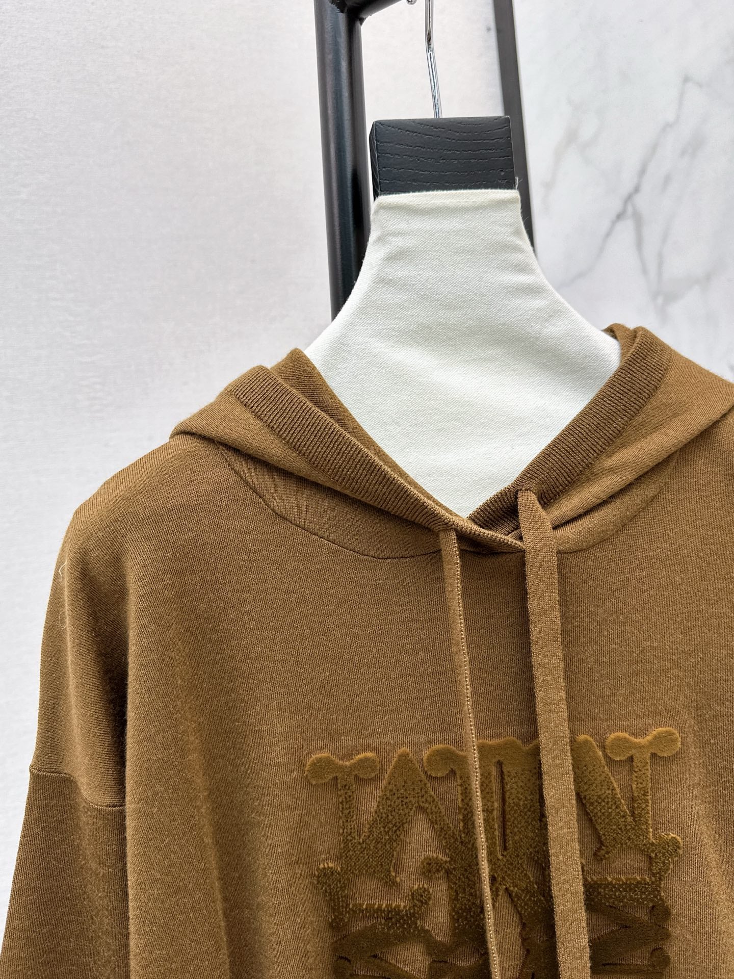 Max 25fw hooded sweater